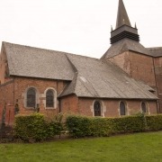 Kerk in Parfondeval in het noorden van Frankrijk